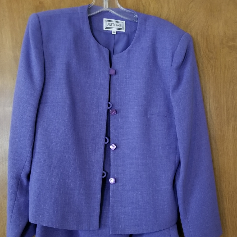 Beautiful SuitsMe skirt suit